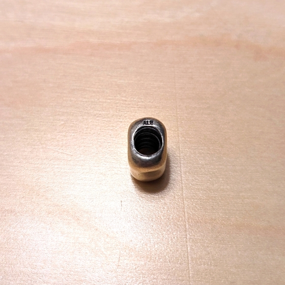 Pandora Chinese symbol 'peace' - Picture 2 of 3